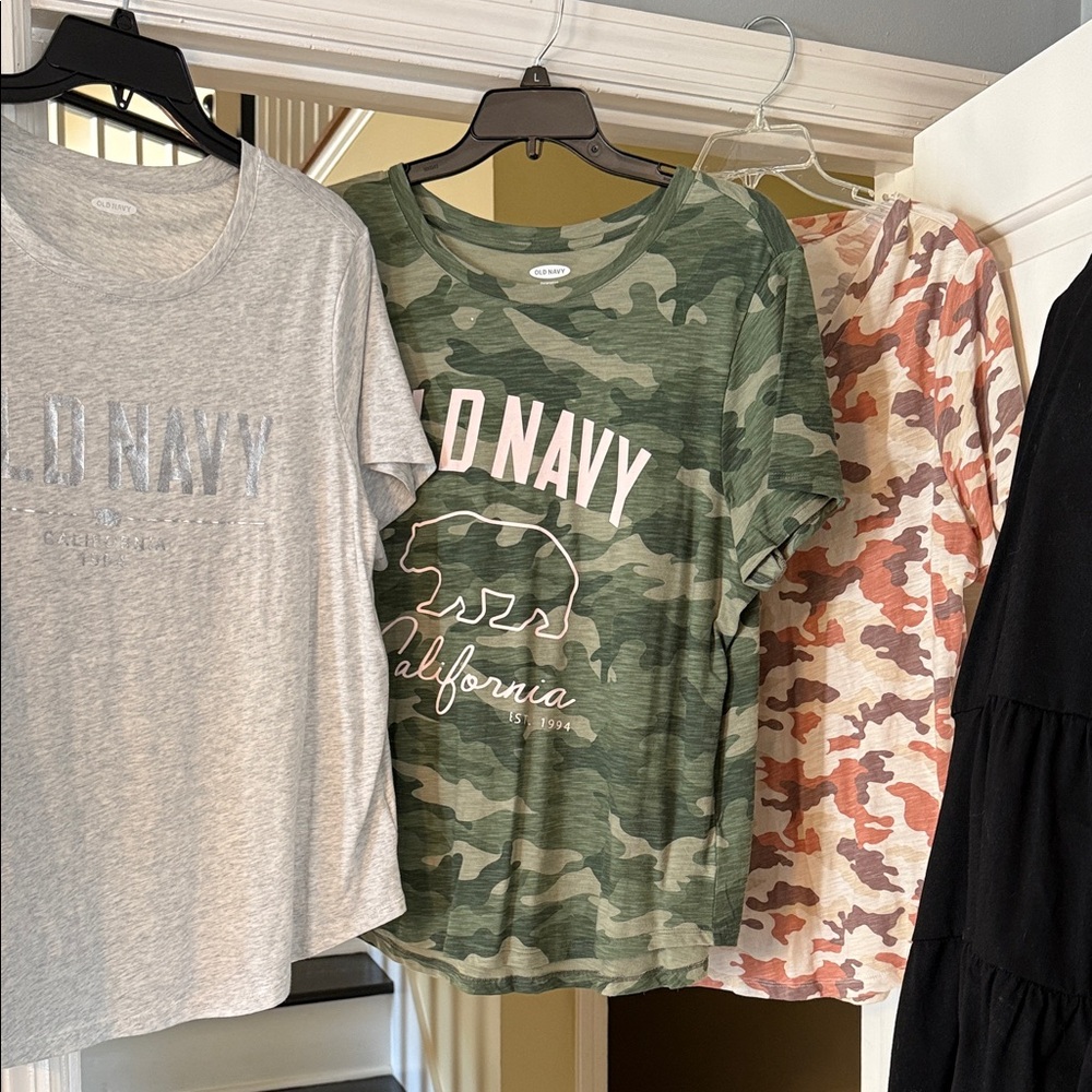 Old Navy Tees - Gray, Green Camo, Pink Camo